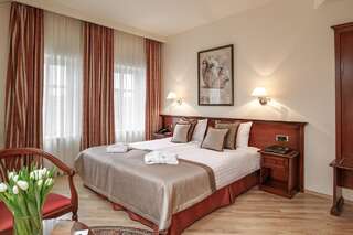 Отель National Hotel Клайпеда Двухместный номер бизнес-класса с 1 кроватью или 2 отдельными кроватями-1